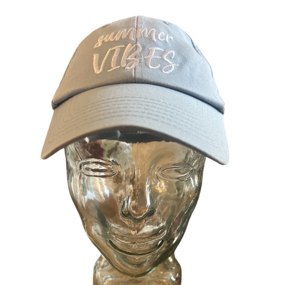 100% Cotton Light Blue Women’s Hat
“Summer Vibes”
Excellent PreLoved Condition